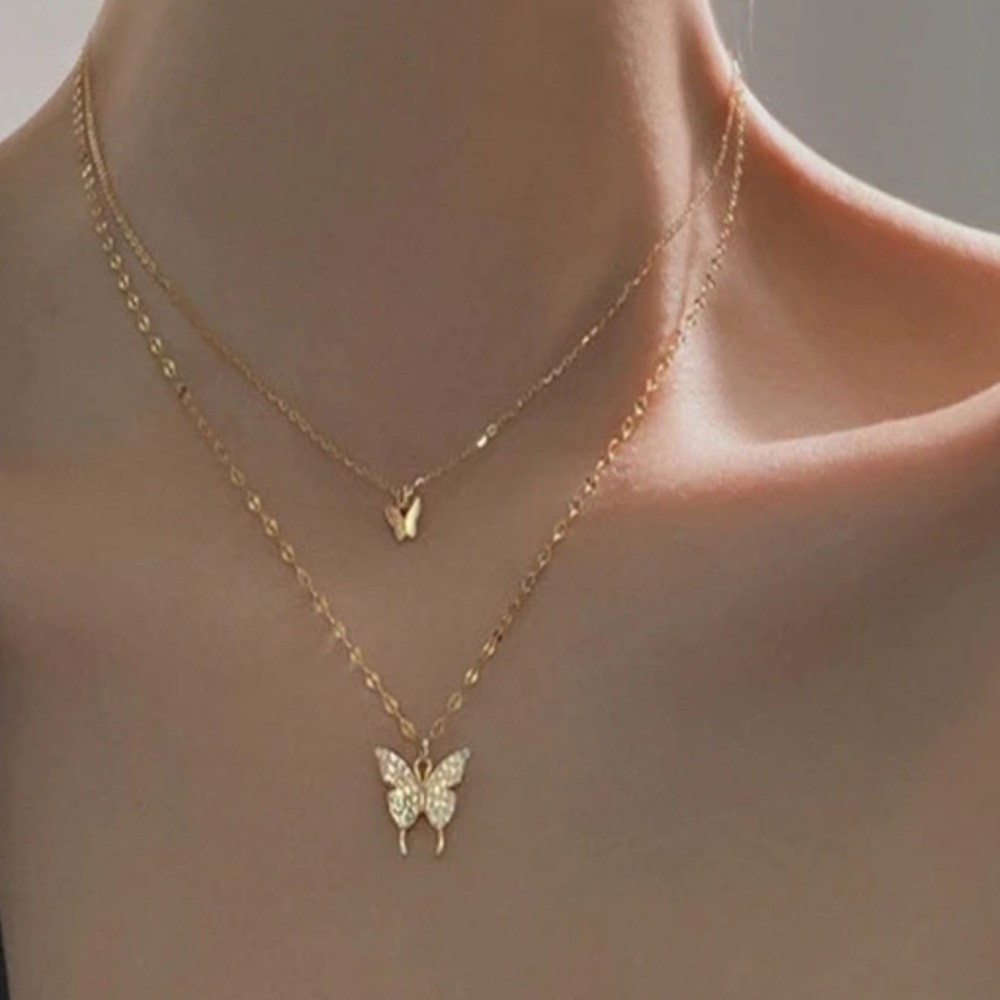 New 2 pieces butterfly necklace